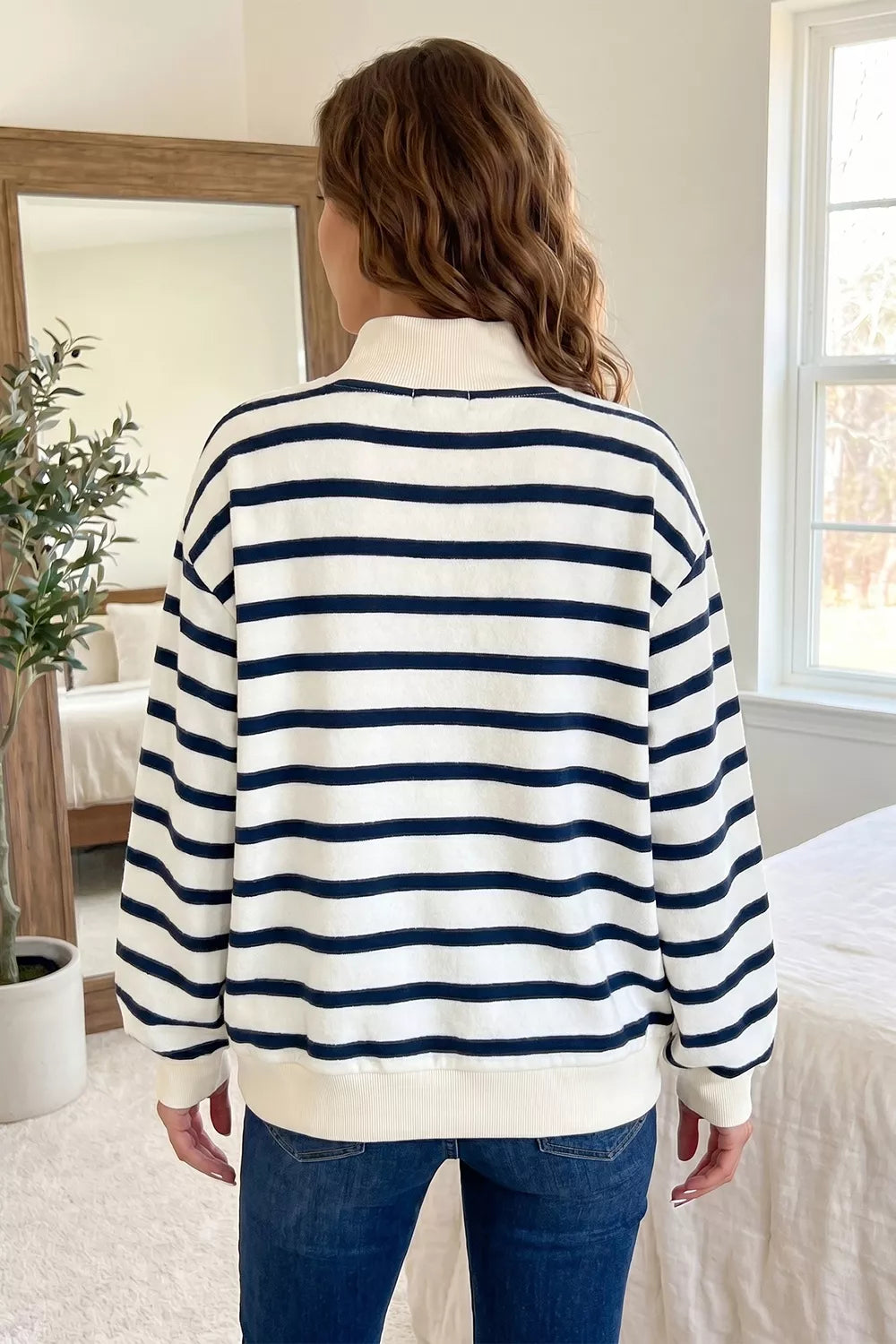 Women's sweatshirt – product view 2