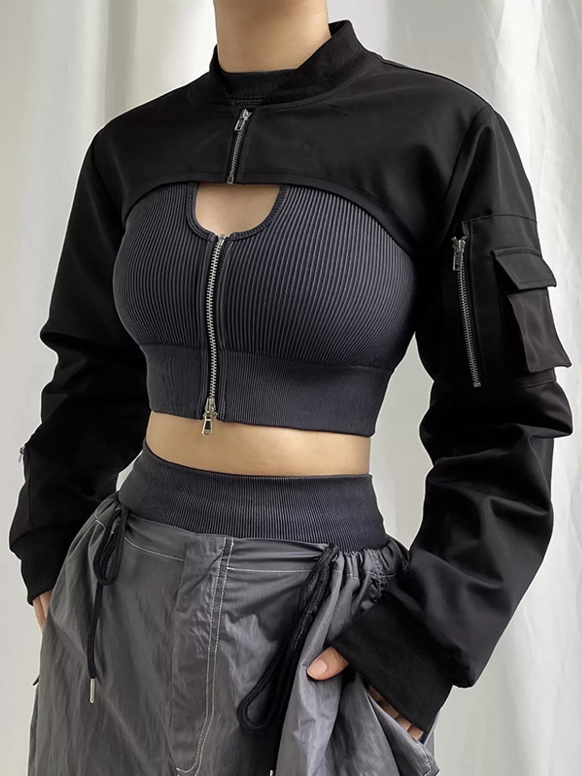 Black ultra-cropped zip-front long sleeve shrug