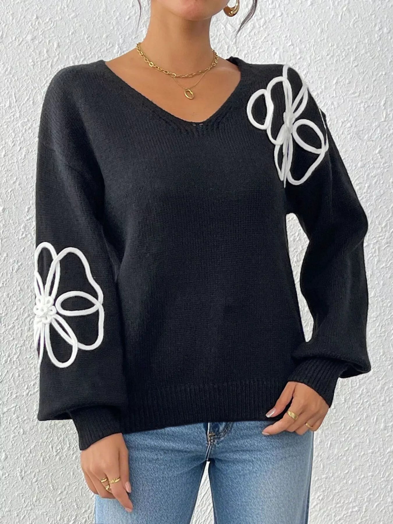 Flower V-neck dropped-shoulder sweater