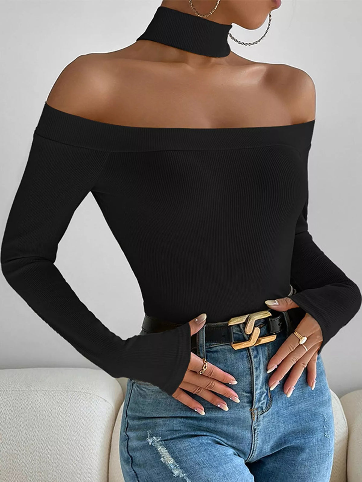 Choker-neck top, black angled front