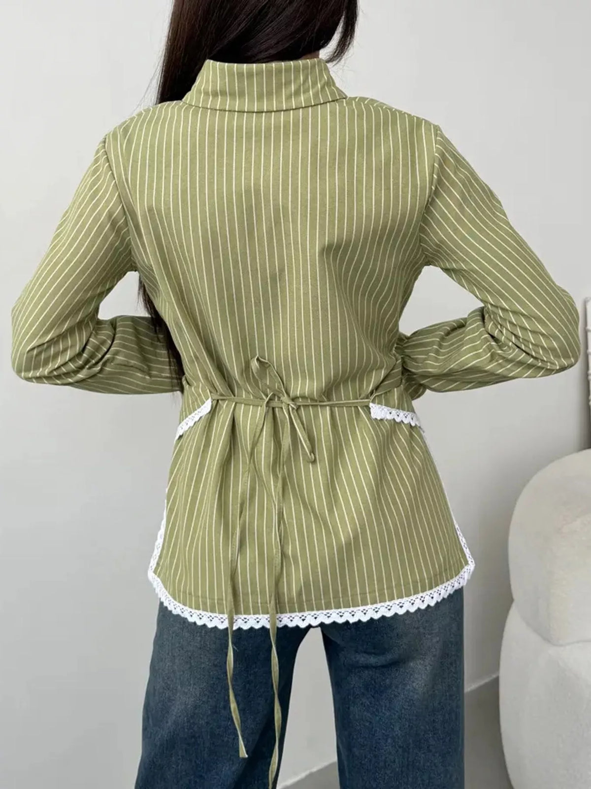 Lace-trim striped shirt, olive back