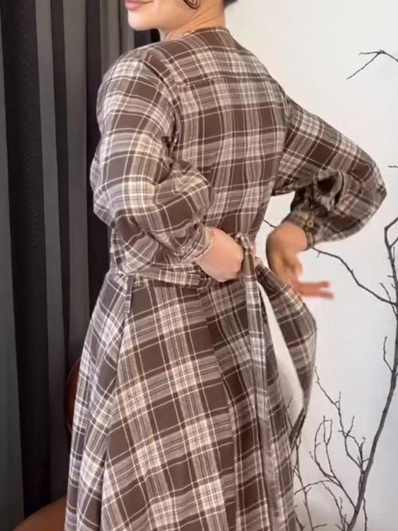 Trendsi Vintage Plaid Puff Sleeve Midi Dress -