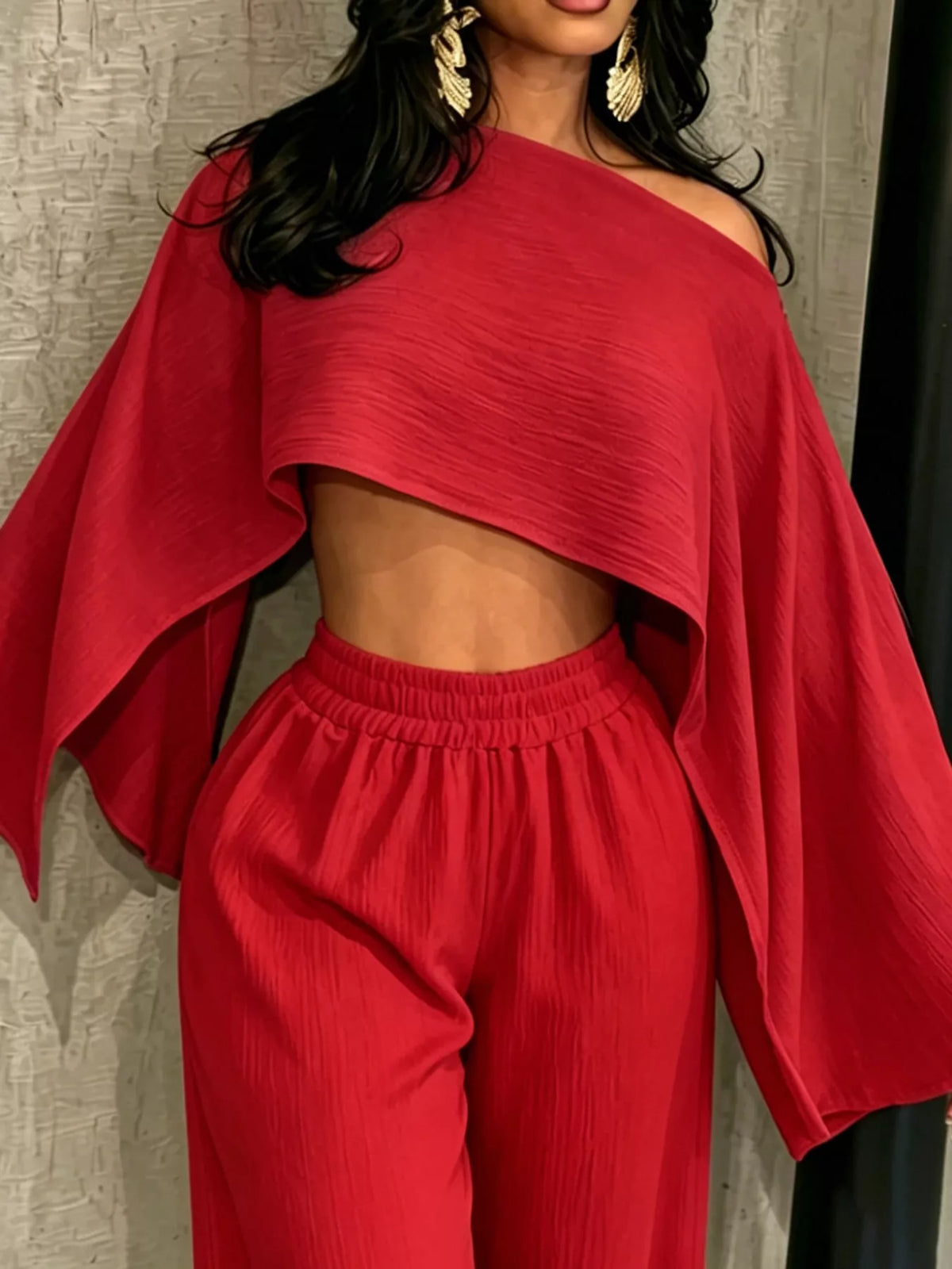 Women's Boat Neck Crop Top and Wide-Leg Pants Set in red — bodice detail view