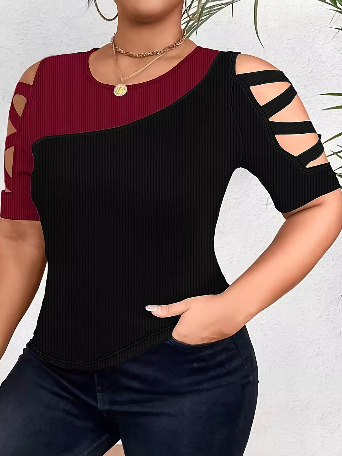 Colorblock cutout top, black and burgundy front