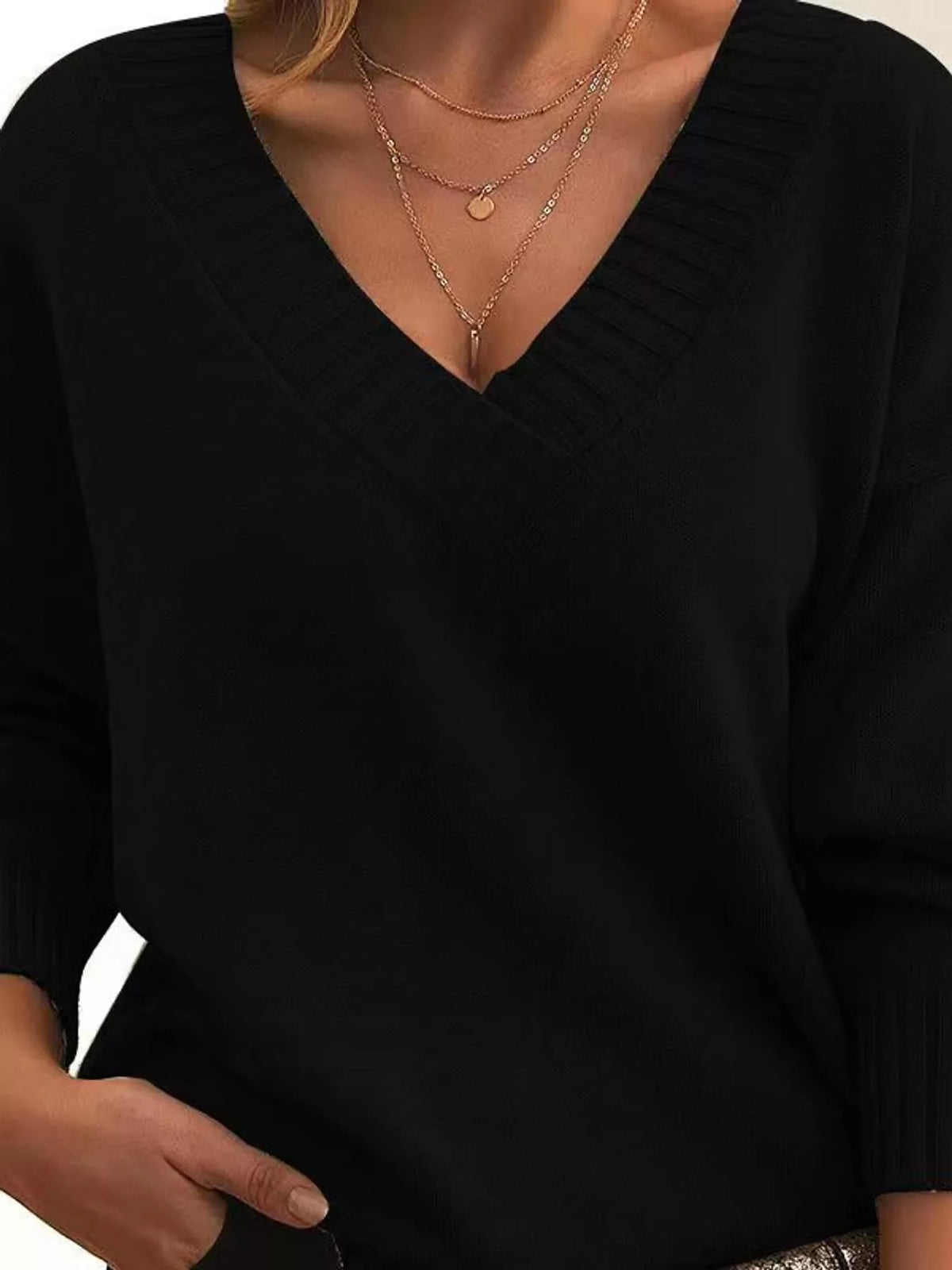 V-neck sweater, black front