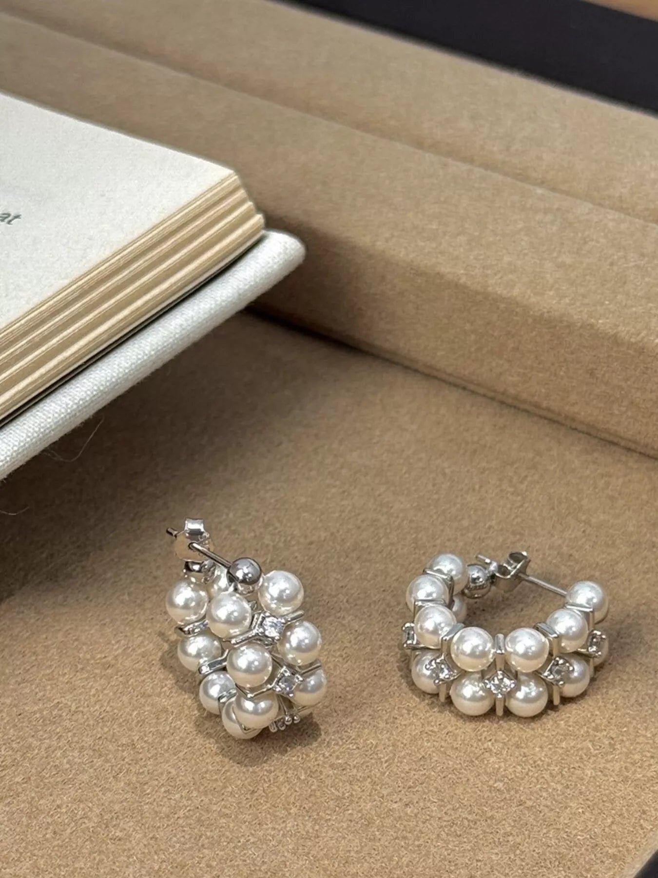 Trendsi Pearl Hoop Earrings -