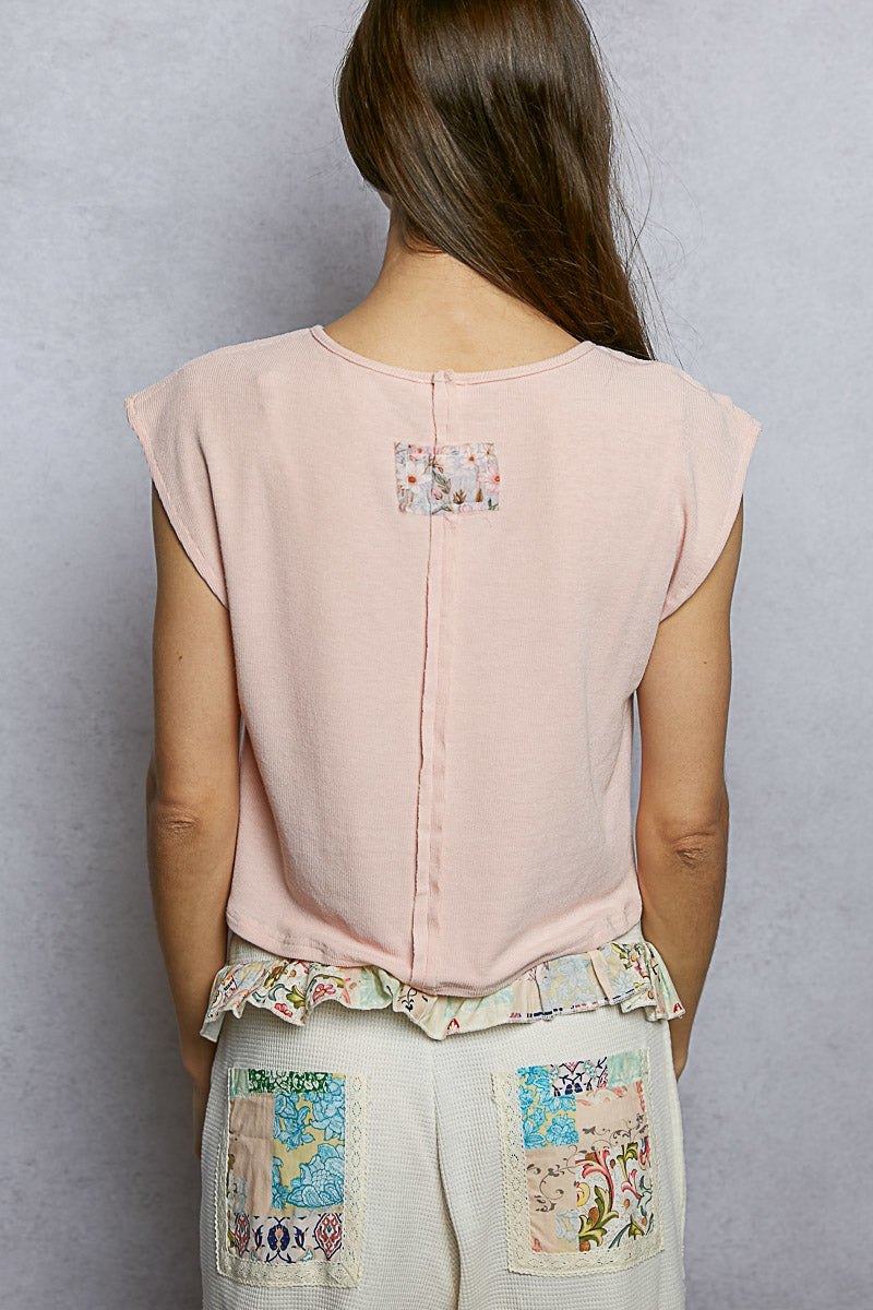Women's Cropped Sleeveless T-Shirt With Floral Patch and Lace Trim — product view 3