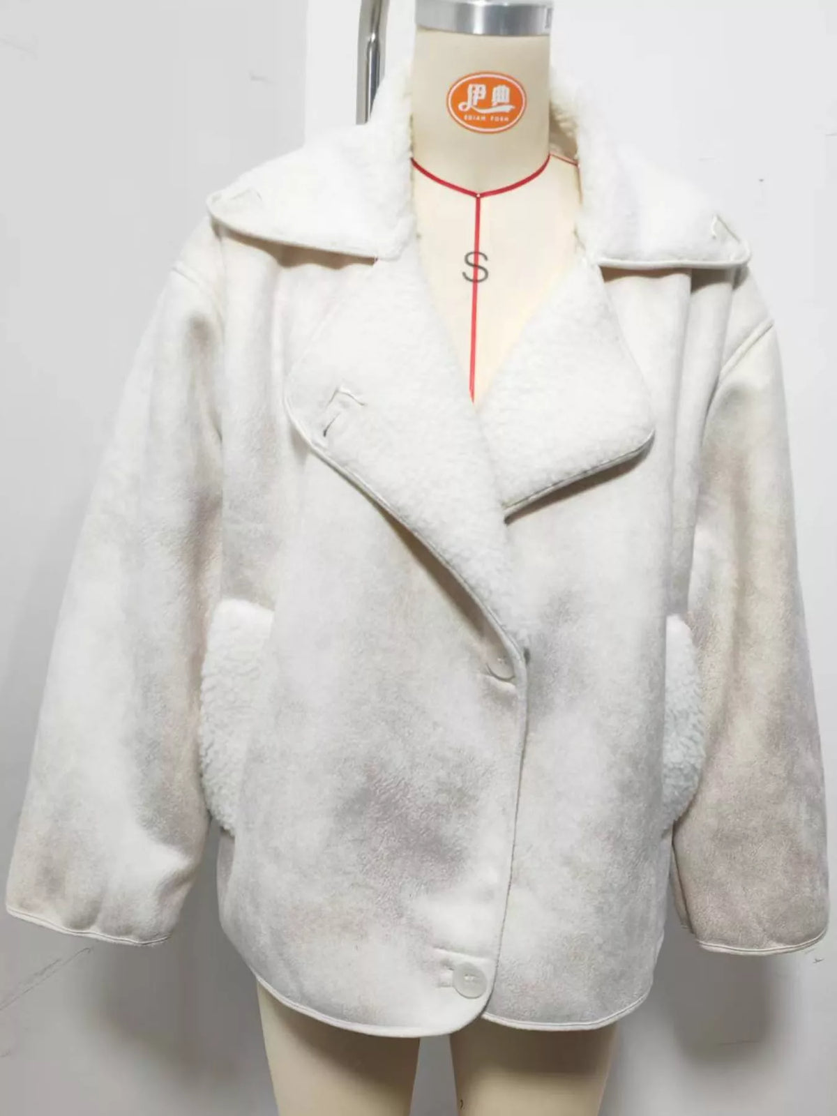 Sherpa-collar jacket, ivory mannequin front
