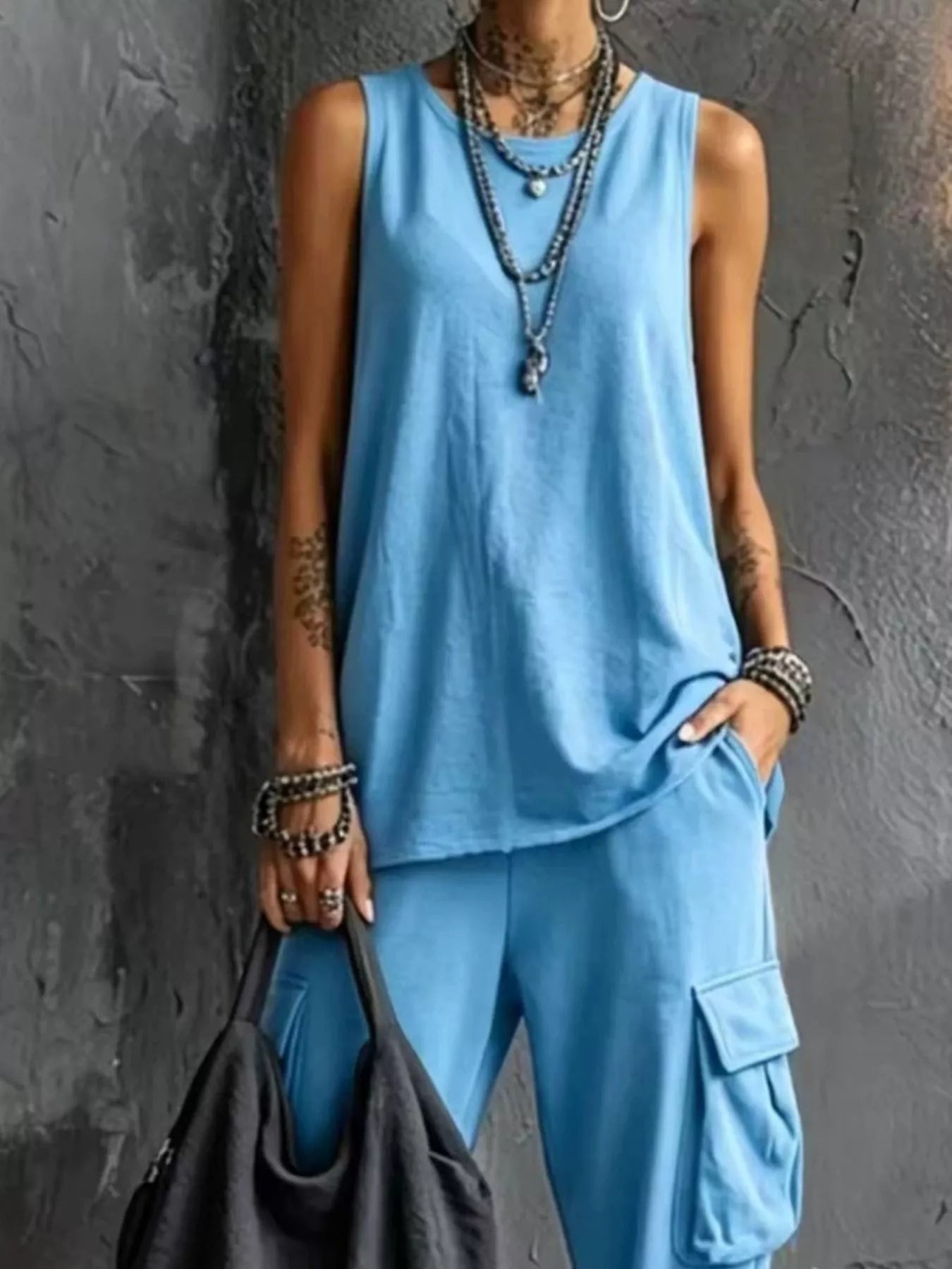 Women's clothing set – product view 11