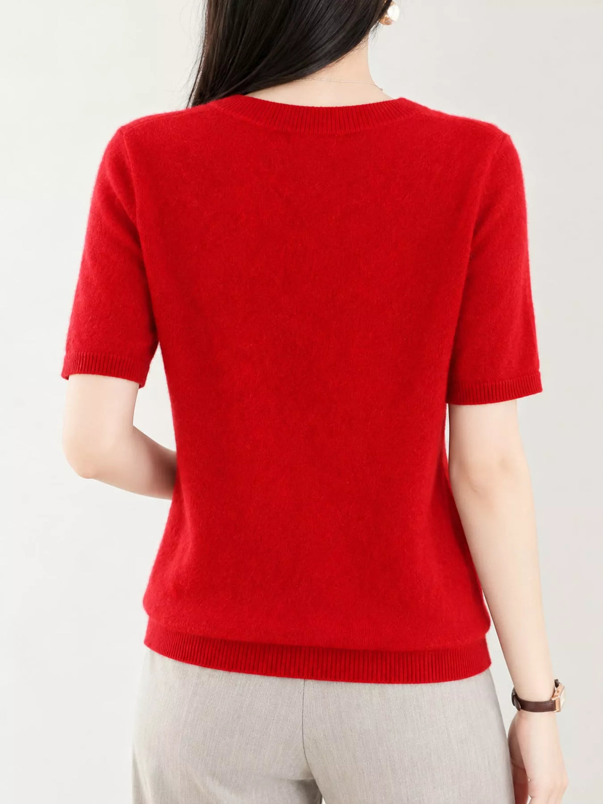 Burgundy round neck short-sleeve sweater, back view