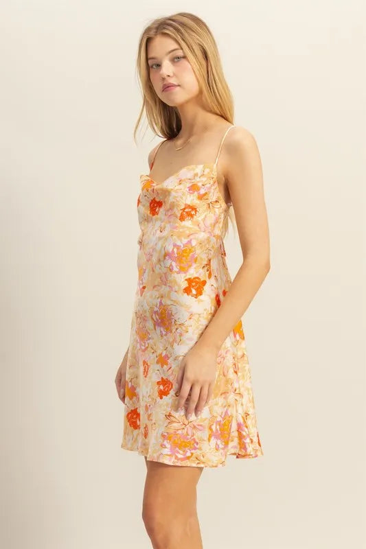 Women's apparel – product view 2