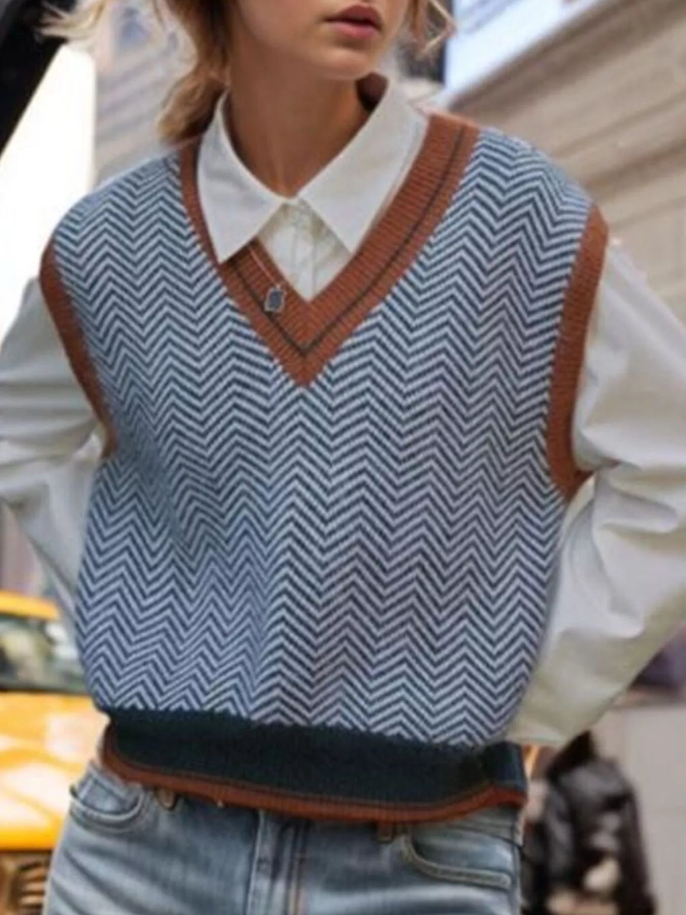 Trendsi Chevron Pattern V-Neck Knit Sweater Vest -