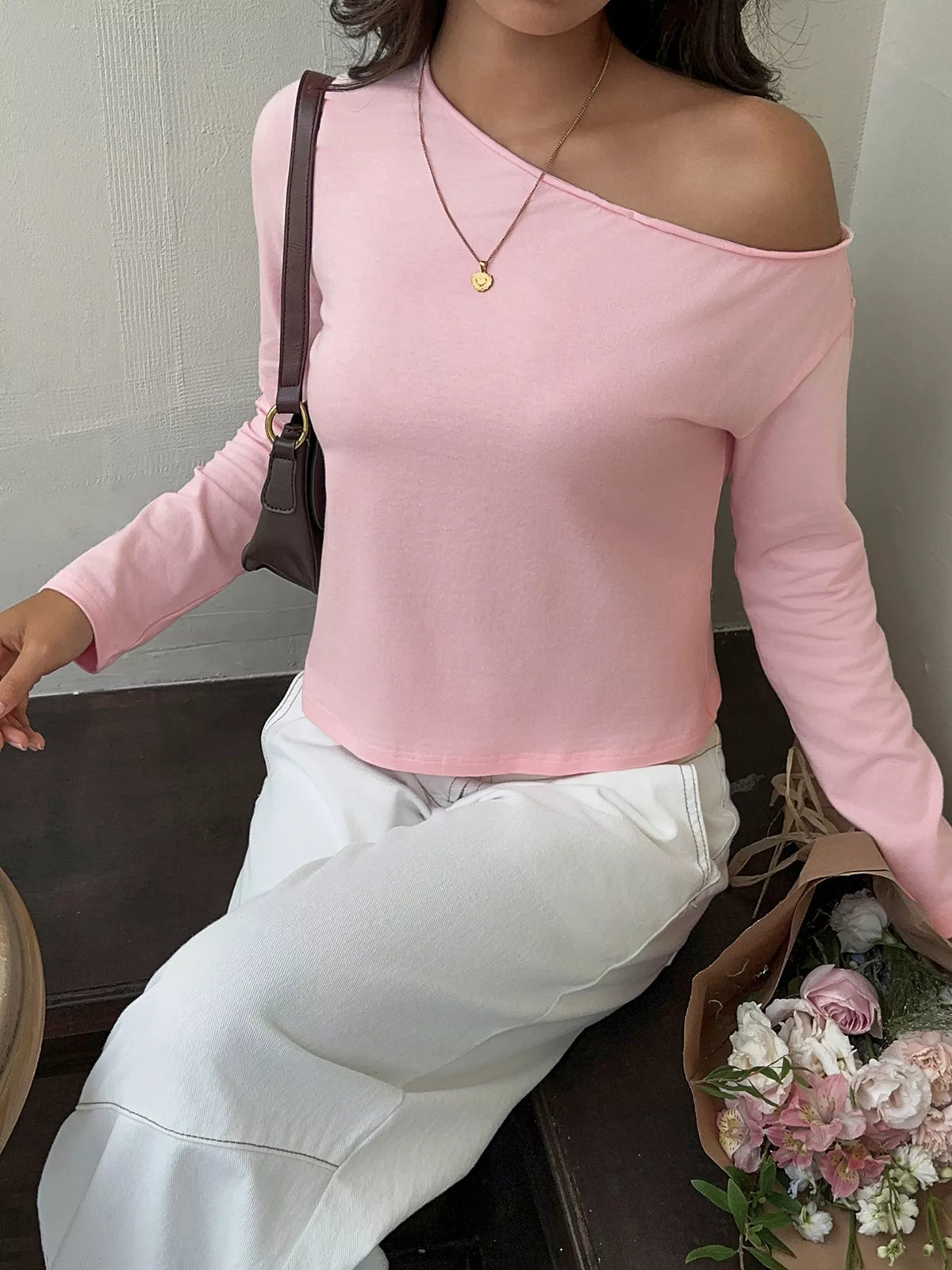 One-Shoulder T-Shirt in pink, front view