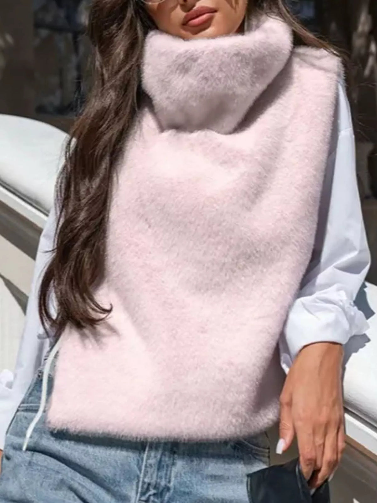 Plush turtleneck vest, pink plush vest front