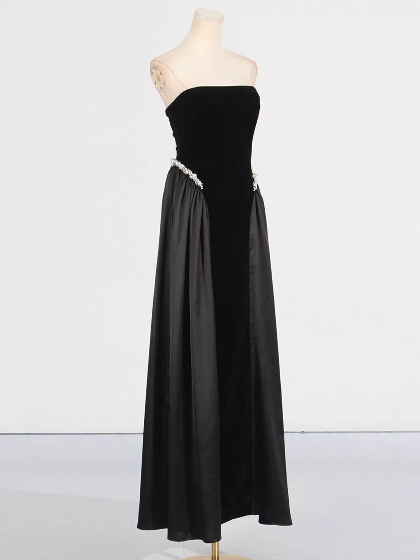 Trendsi Lace Up Back Tube Maxi Dress -