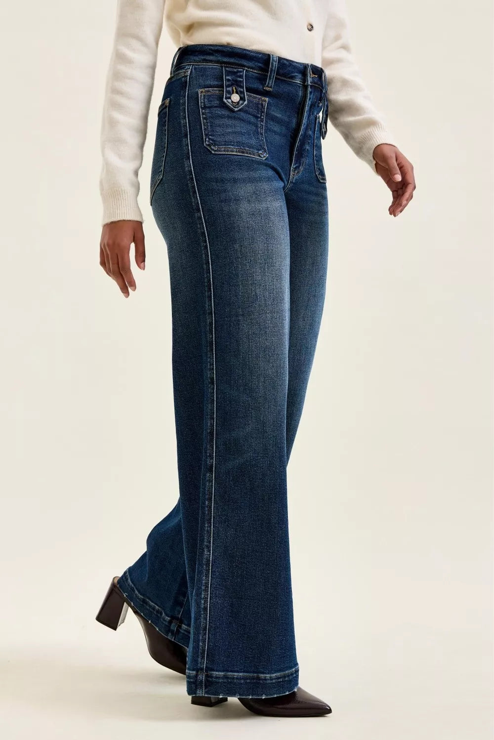 Women's jeans – product view 2