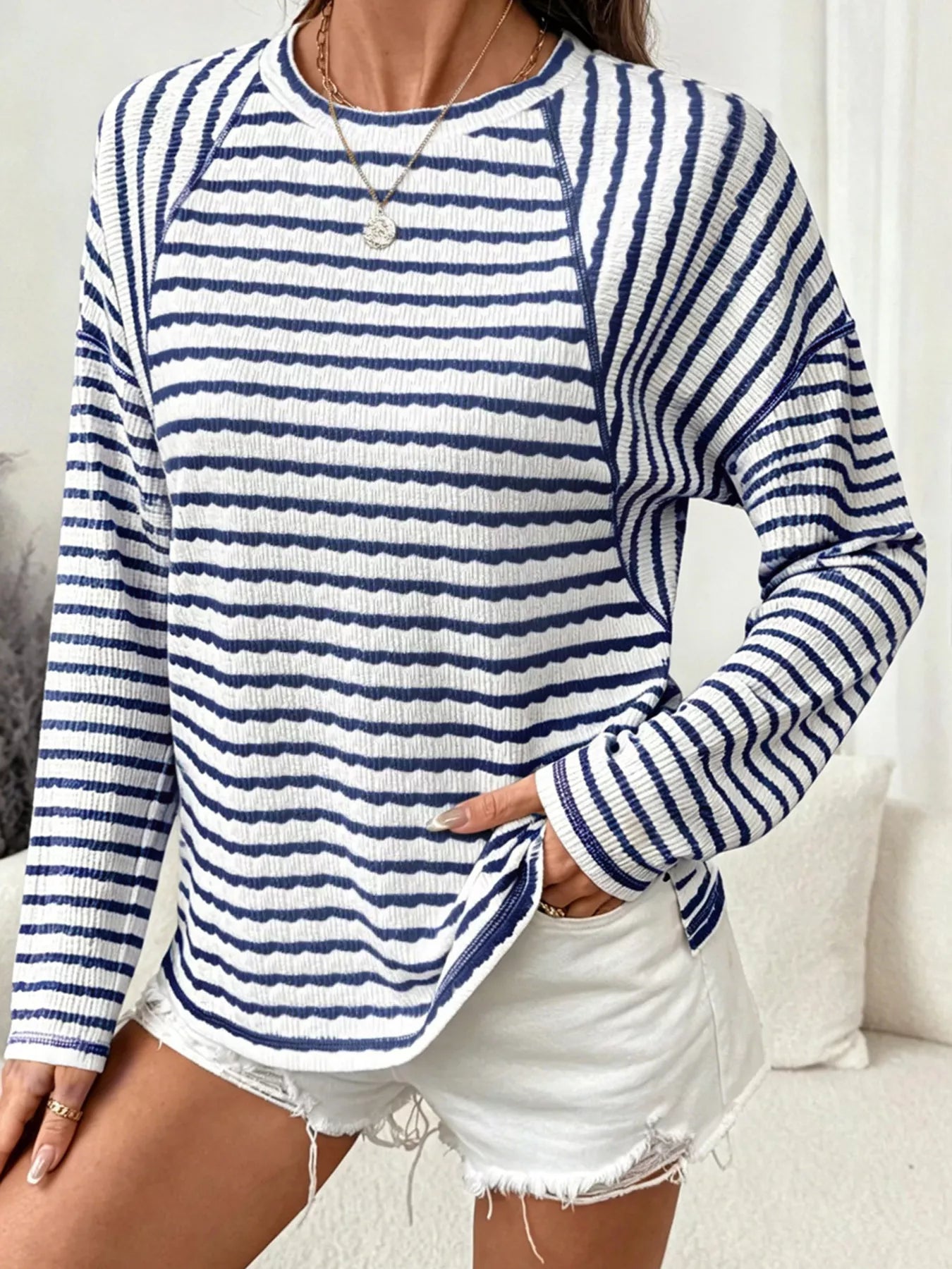 Trendsi Casual Striped Raglan Sleeve Long-Sleeve T-Shirt -