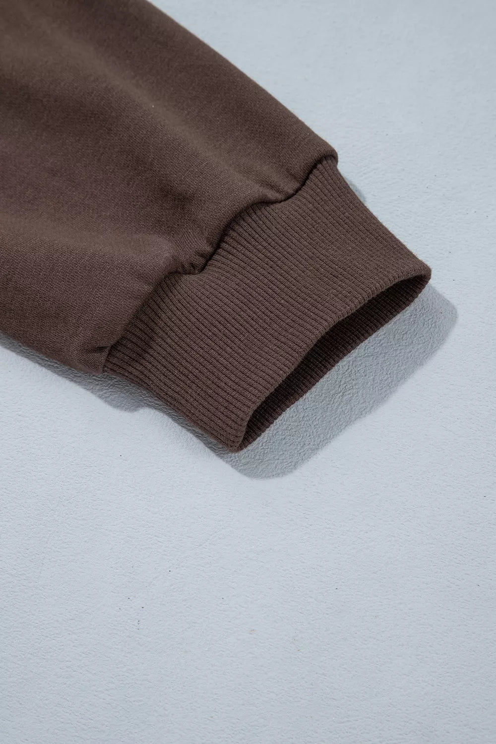 Brown slogan print sweatshirt, ribbed cuff detail