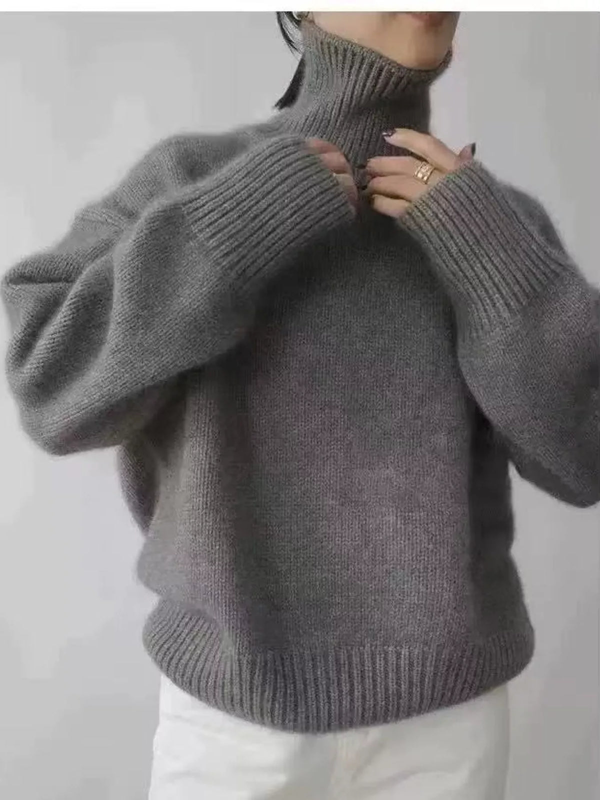 Turtleneck sweater, dark gray front