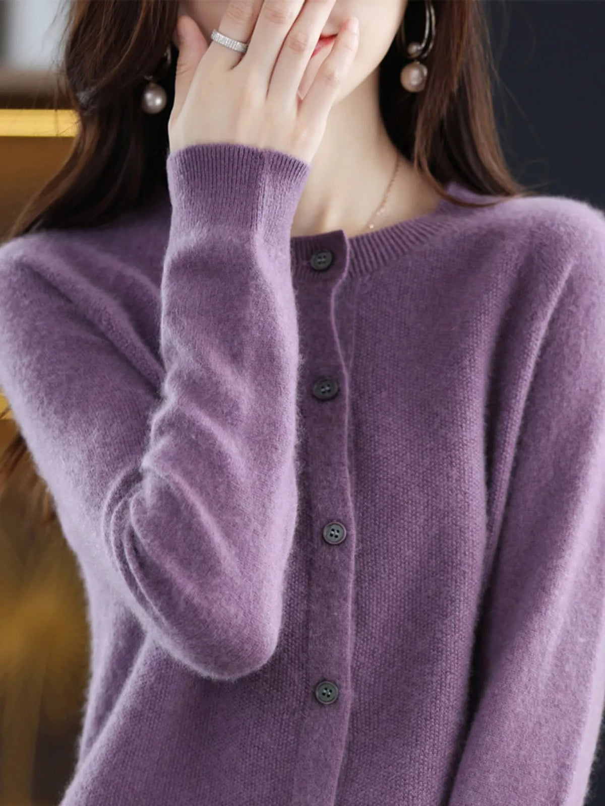 Ribbed cardigan, purple cuff front