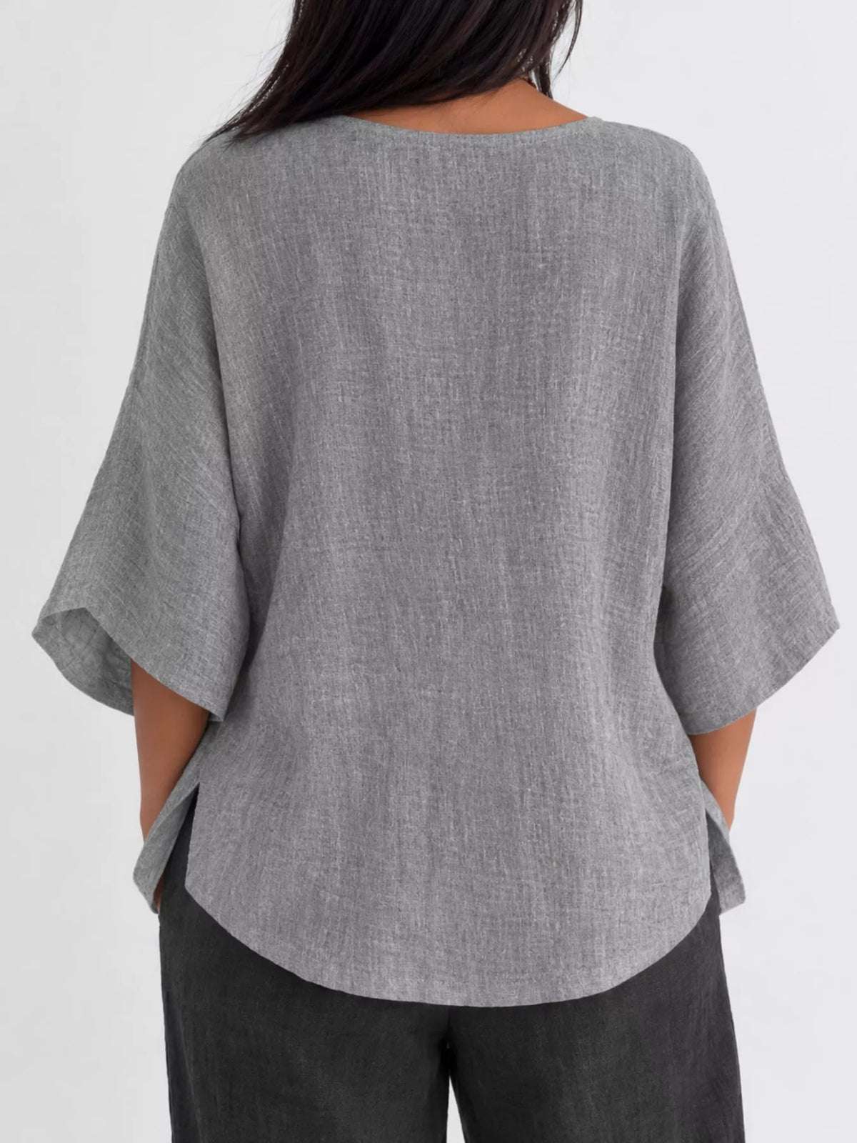 Slit blouse, gray back