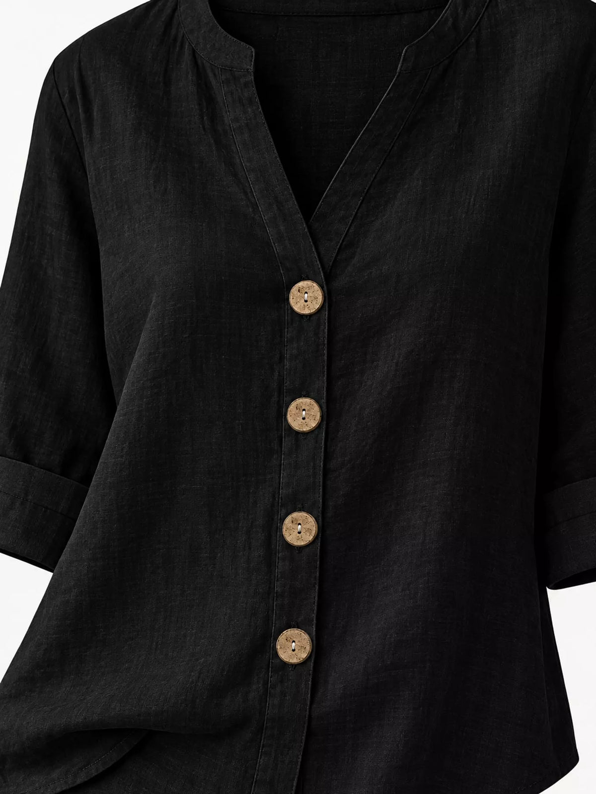 Notched-neck shirt, black neckline button cuff and hem details