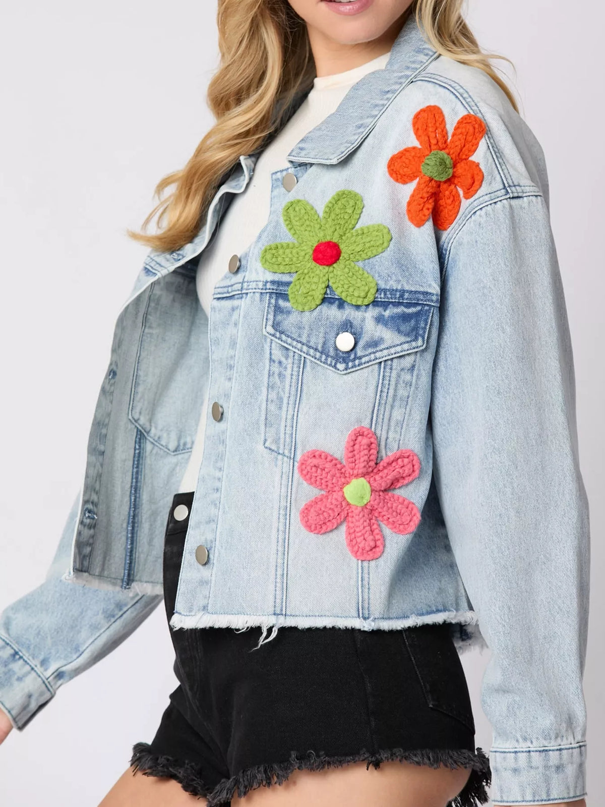 Light blue applique cropped denim jacket with raw hem