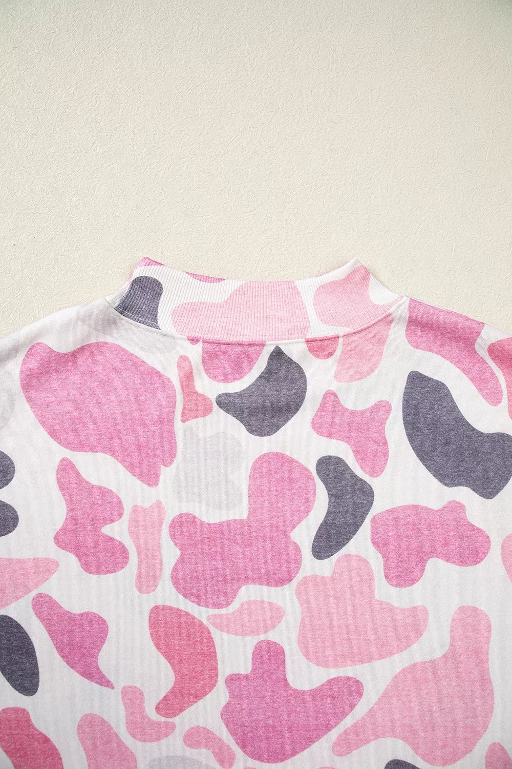 Pink camouflage Howdy sweatshirt, back neckline