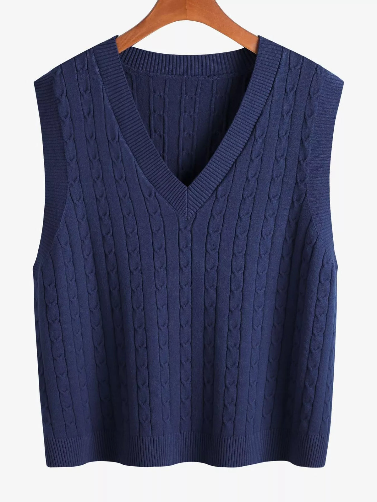 Cable-knit sweater vest, navy front