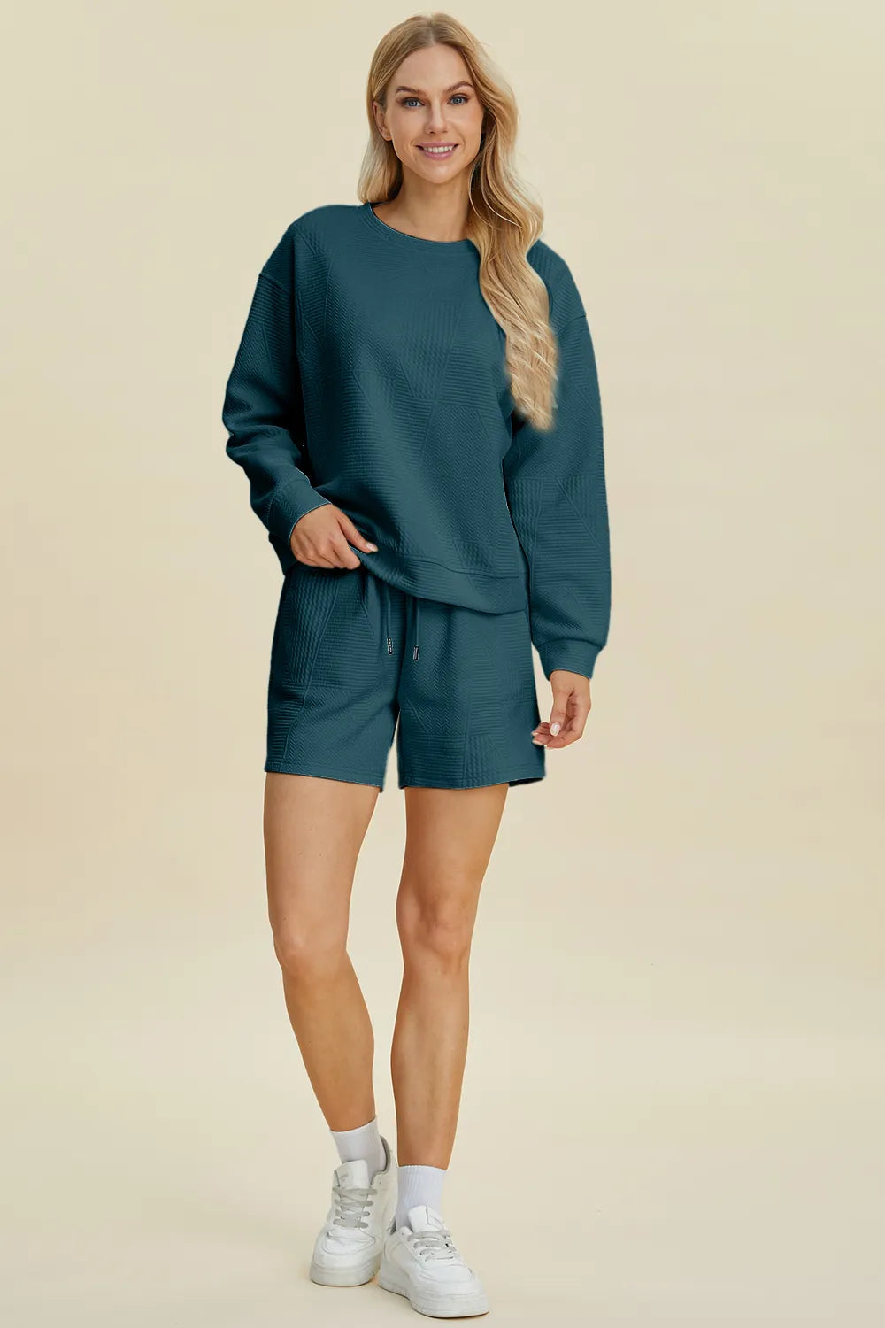 Women's clothing set – product view 3
