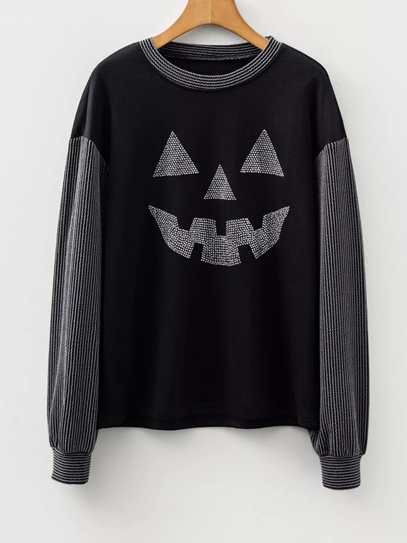Trendsi Halloween Rhinestone Pumpkin Face Contrast Ribbed Long Sleeve Patchwork Top -