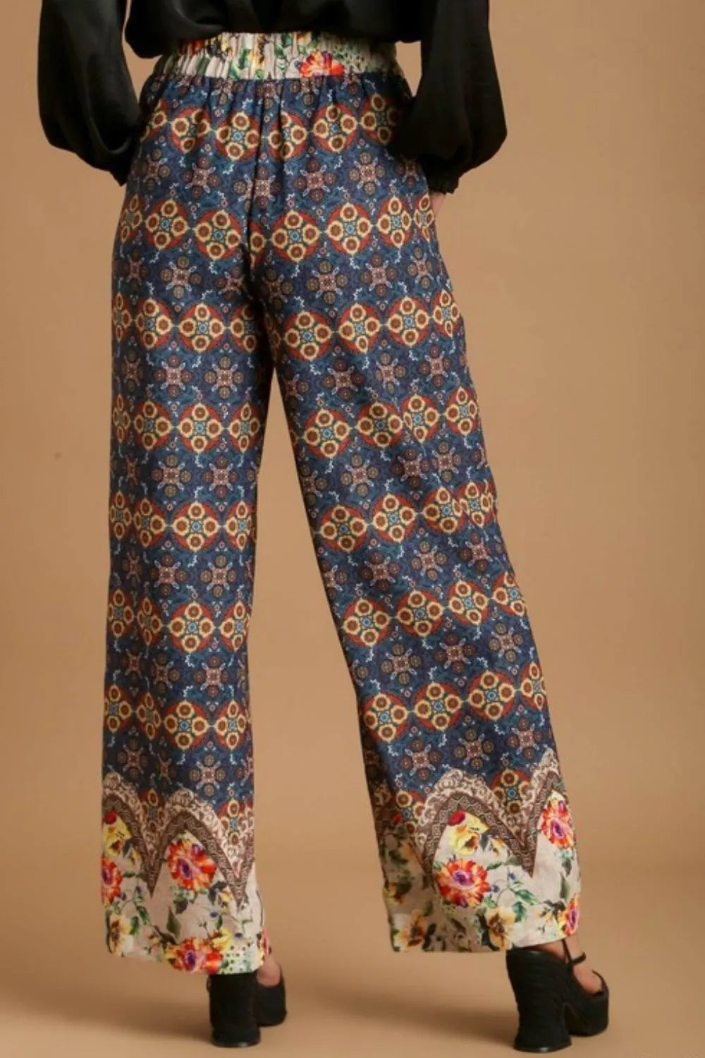 Women's pants – product view 2