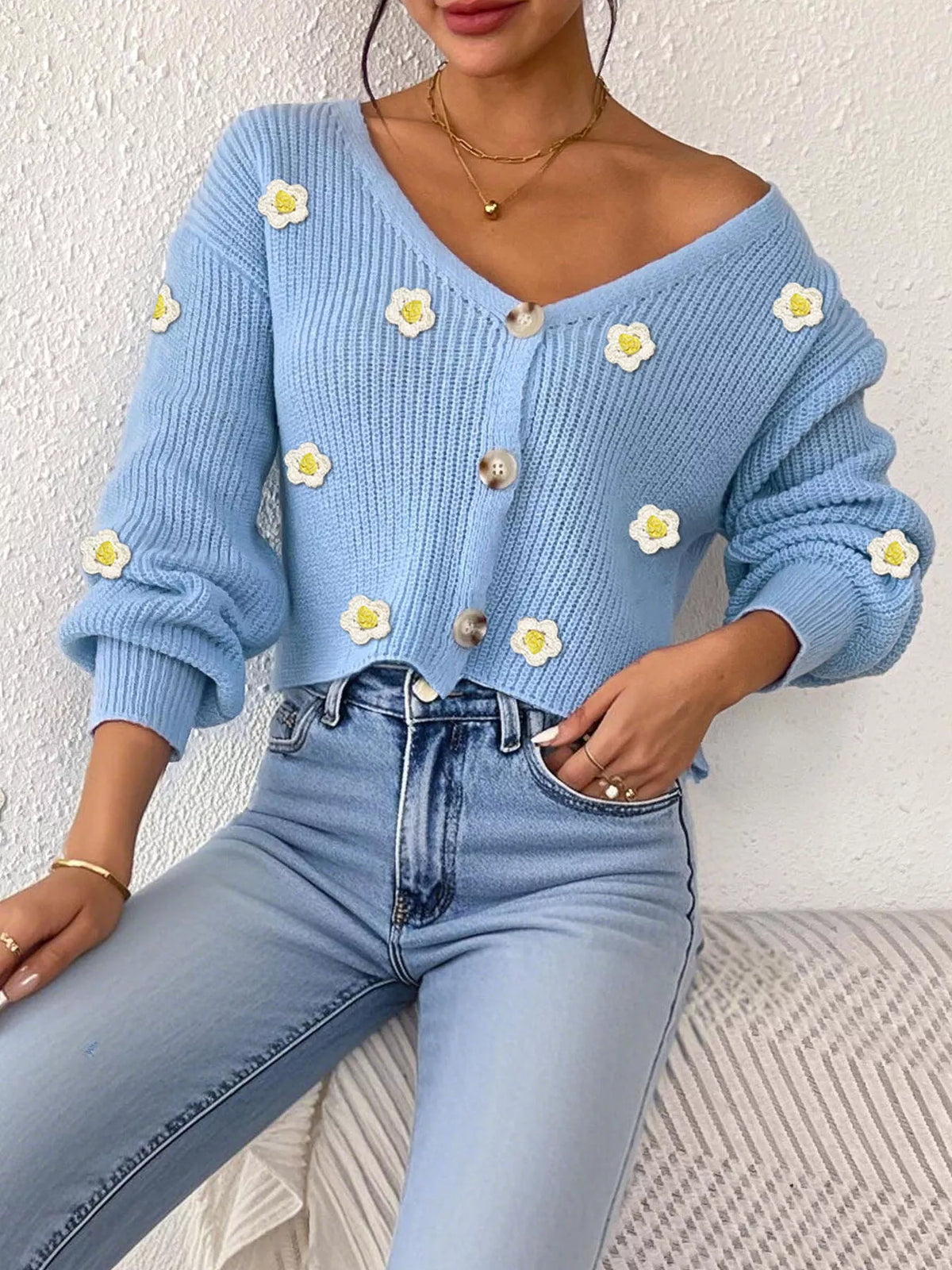 Floral V-neck button-down cropped cardigan