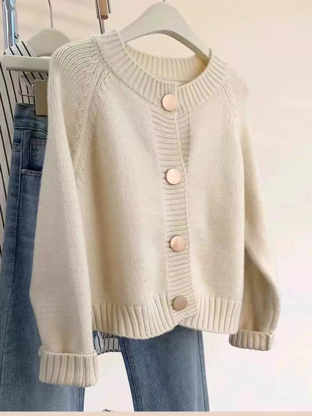 Round neck long sleeve cardigan, product view