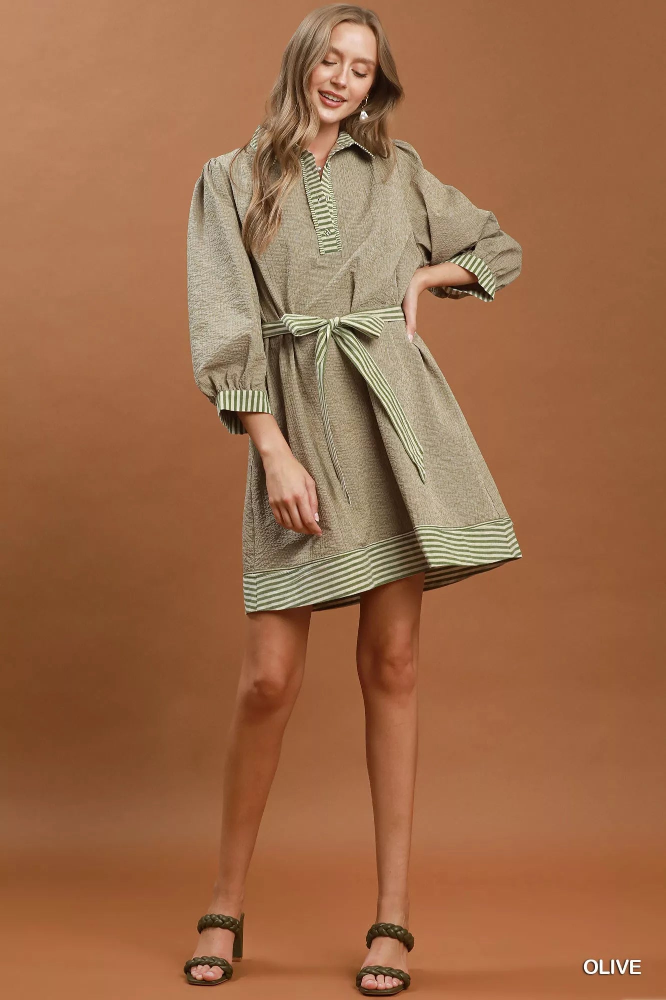 Women's apparel – product view 4