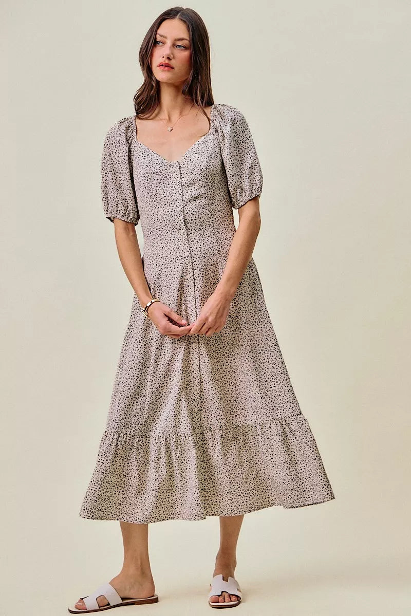 Women's apparel – product view 4