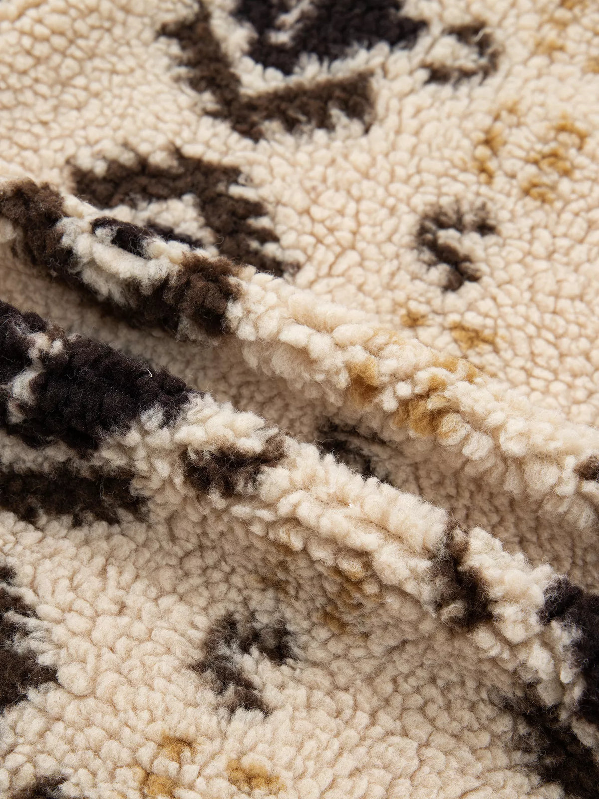 Aztec Print Quarter-Zip Sherpa Sweatshirt in khaki, construction detail