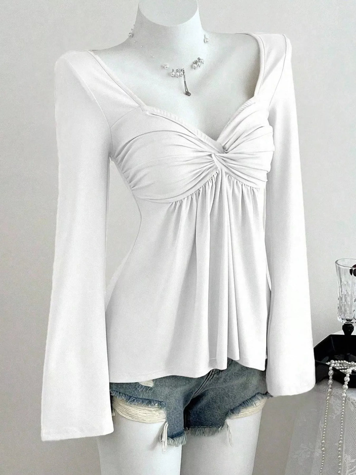 White long-sleeve T-shirt, product view
