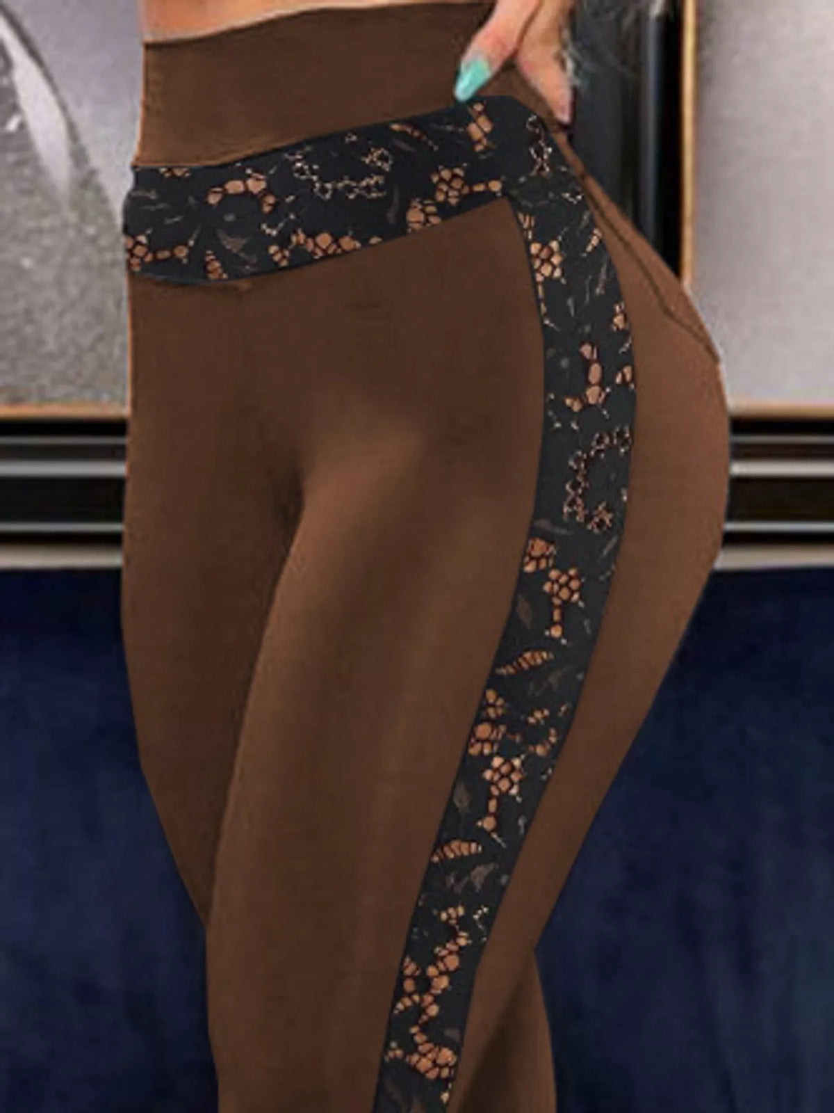 Brown high-waisted floral lace-trimmed leggings