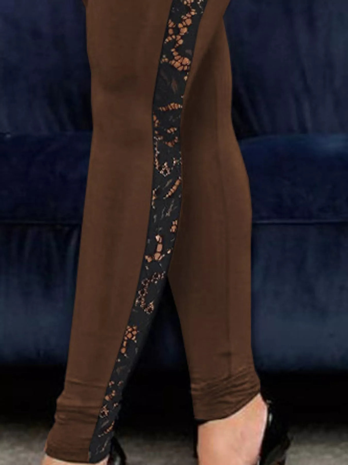Brown high-waisted floral lace-trimmed leggings