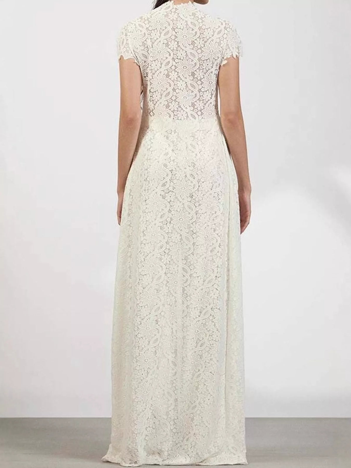 White-Set lace short sleeve top and pants set, back view