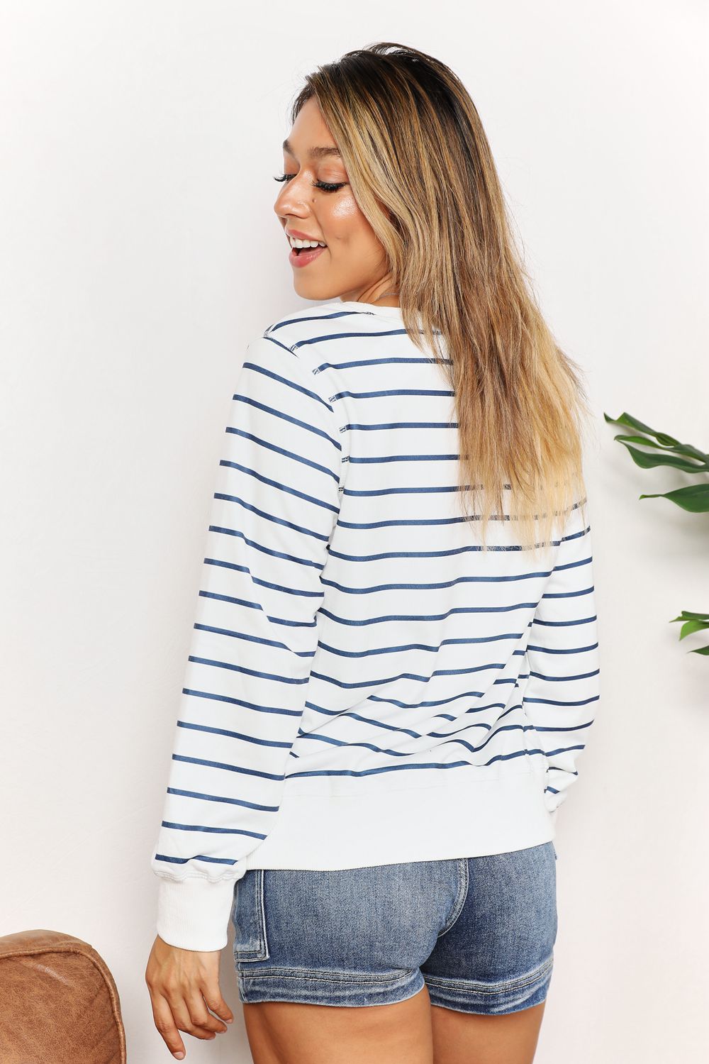 Women's top – product view 2