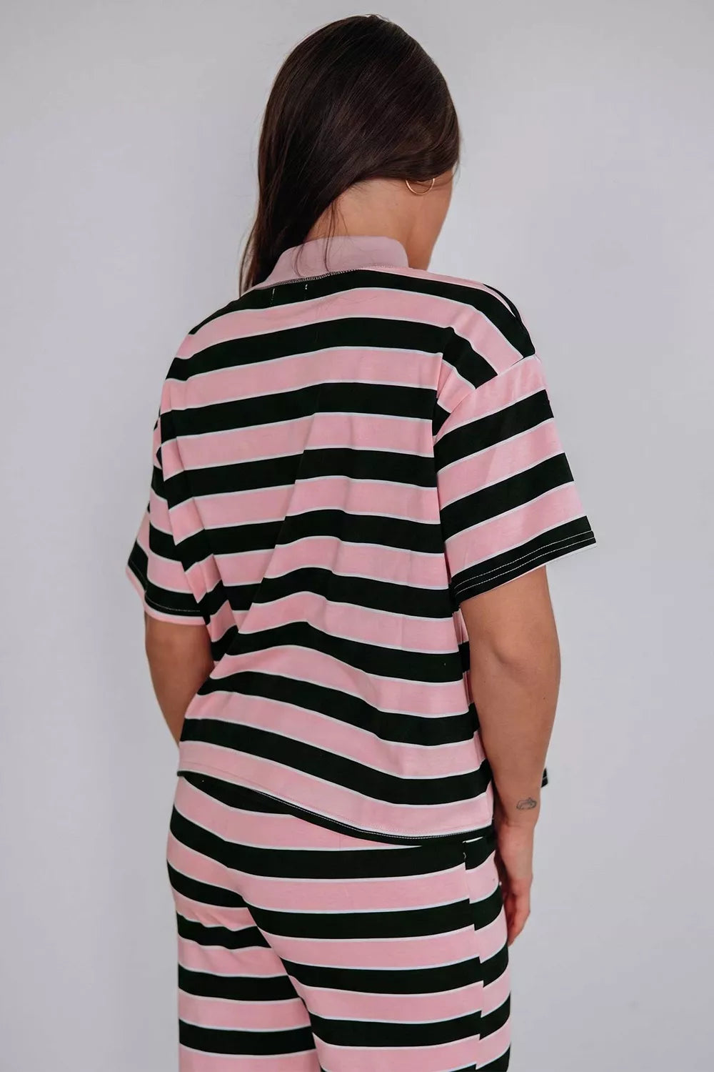 Pink Stripe stripe loose tee and pants two piece set, back view