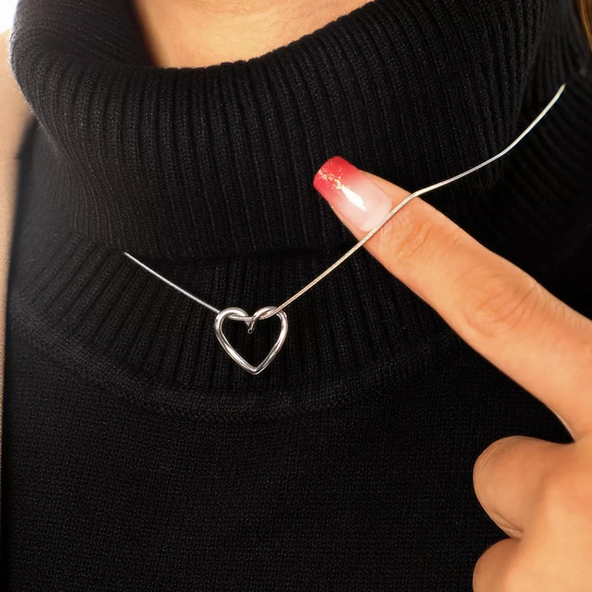 Women's apparel – product view 6