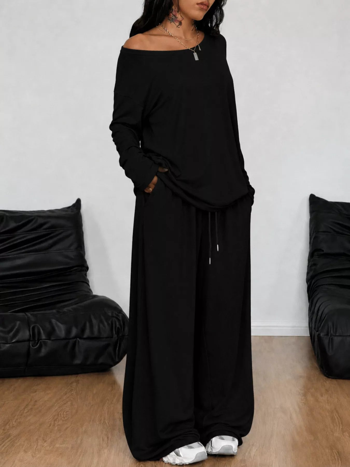 Women's clothing set – product view 13