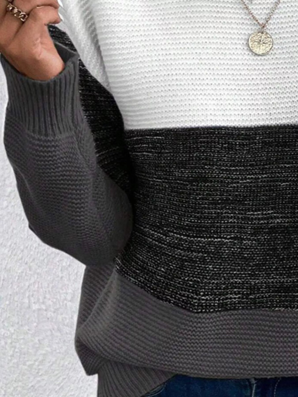 Women's sweater – product view 3