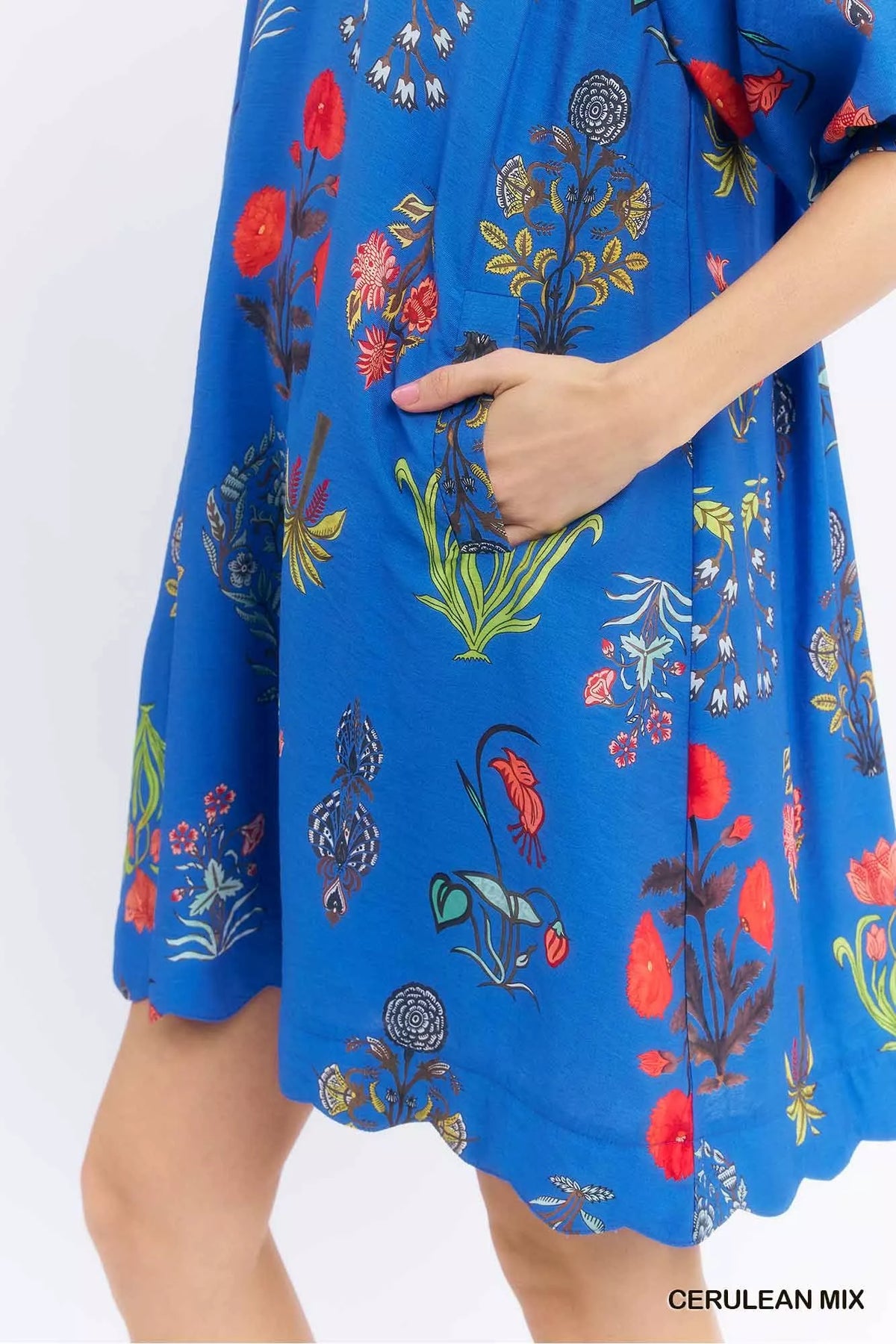 Women's apparel – product view 4