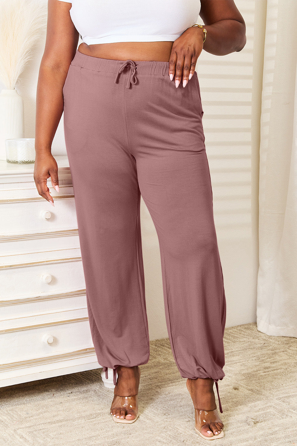 Women's pants – product view 5