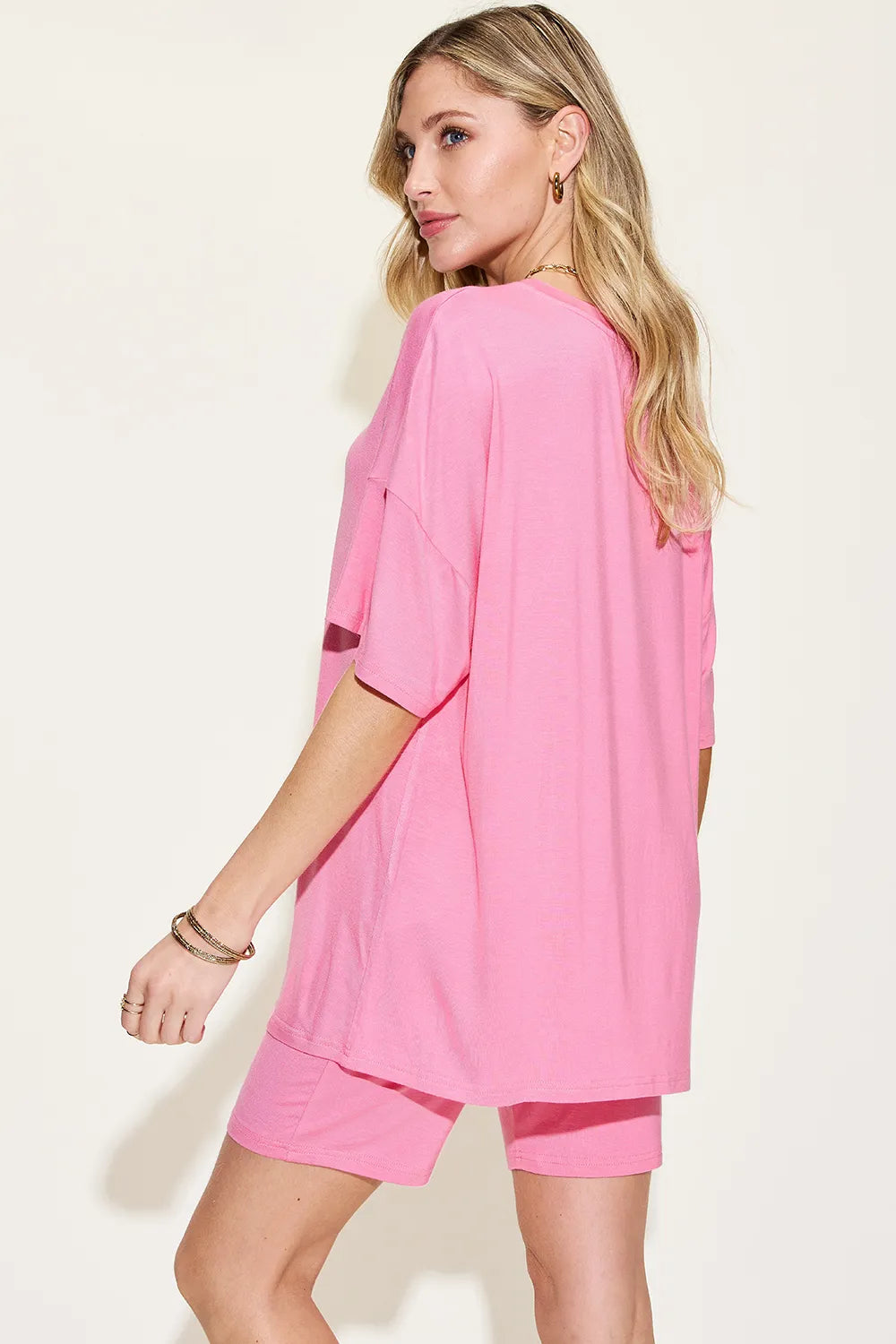Women's clothing set – product view 2