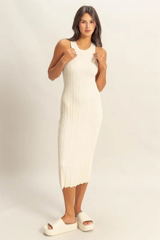 Women's apparel – product view 4